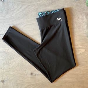 >< SOLD >< VS Reversible Legging